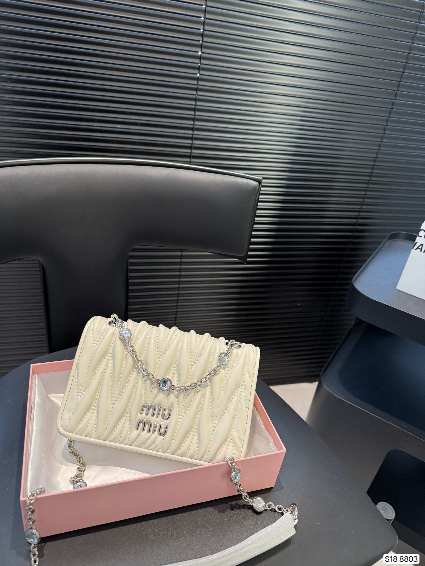MIUMIU gem pleated chain bag - cnluxepick