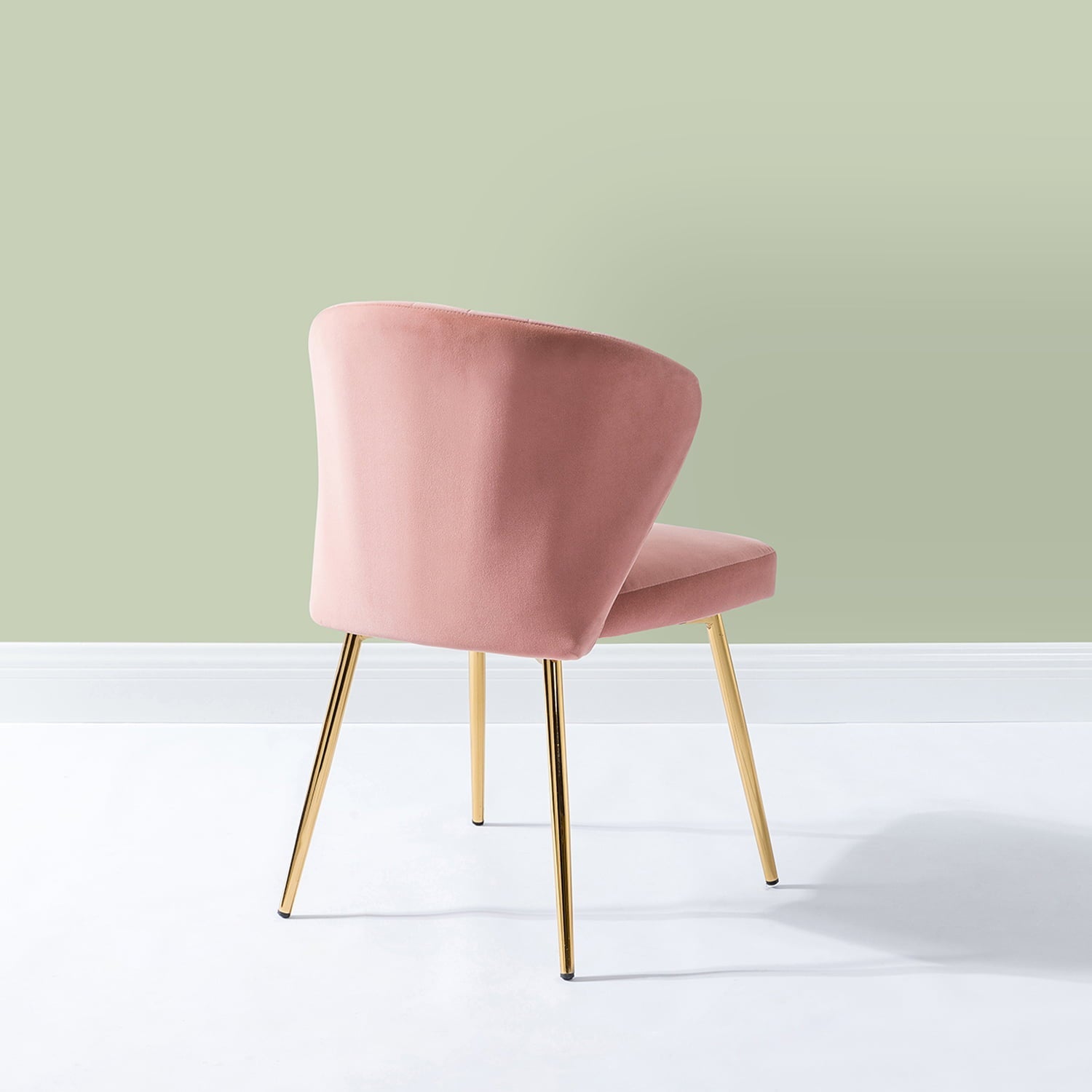 14 Karat Home Luna Velvet Side Chair for Bedroom or Living Room in Pink