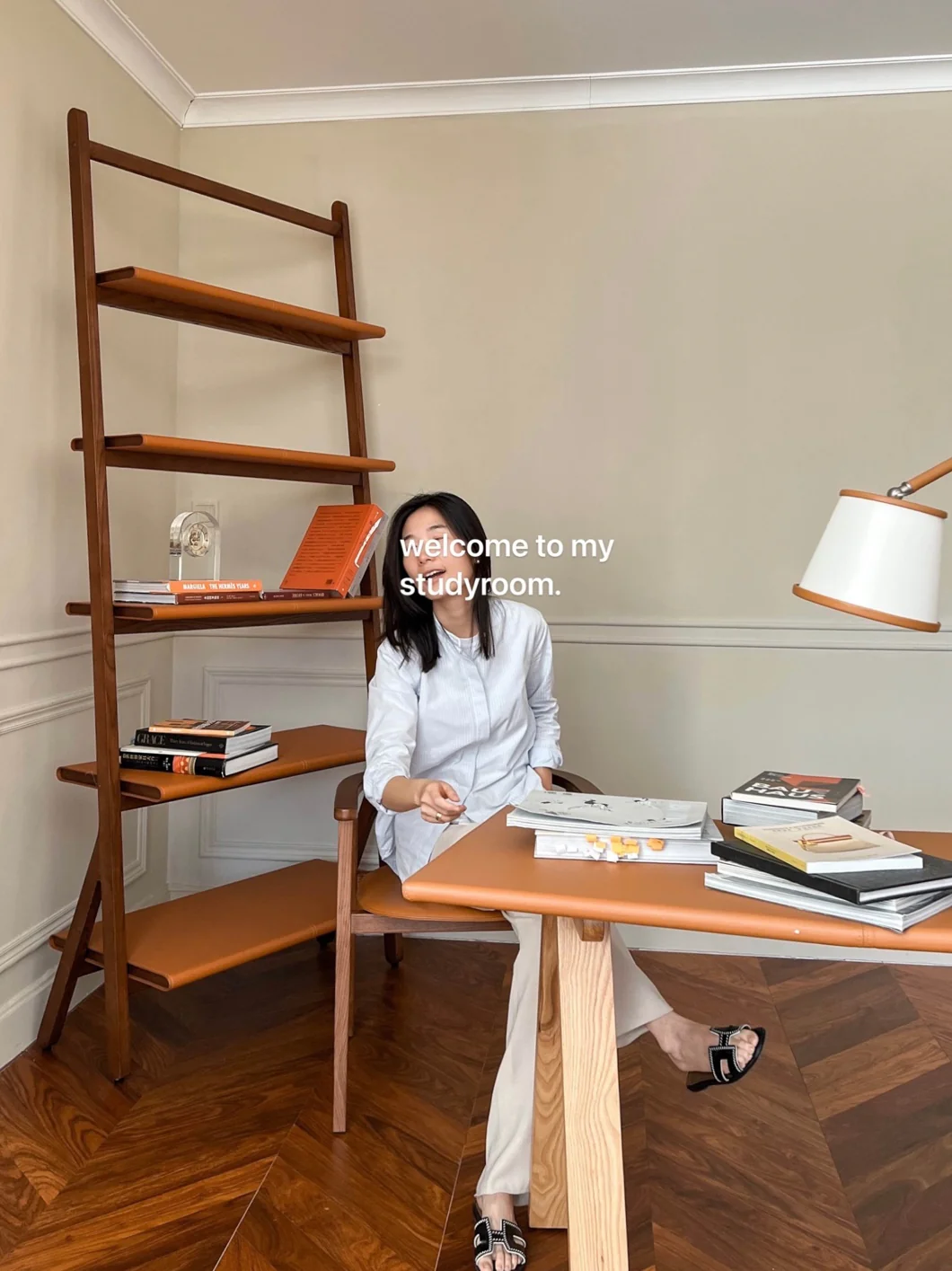 GA020 (3-Layer) - Vintage Module Bookshelf Combination- Italian Saddle Leather White Wax-wood Solid Wood