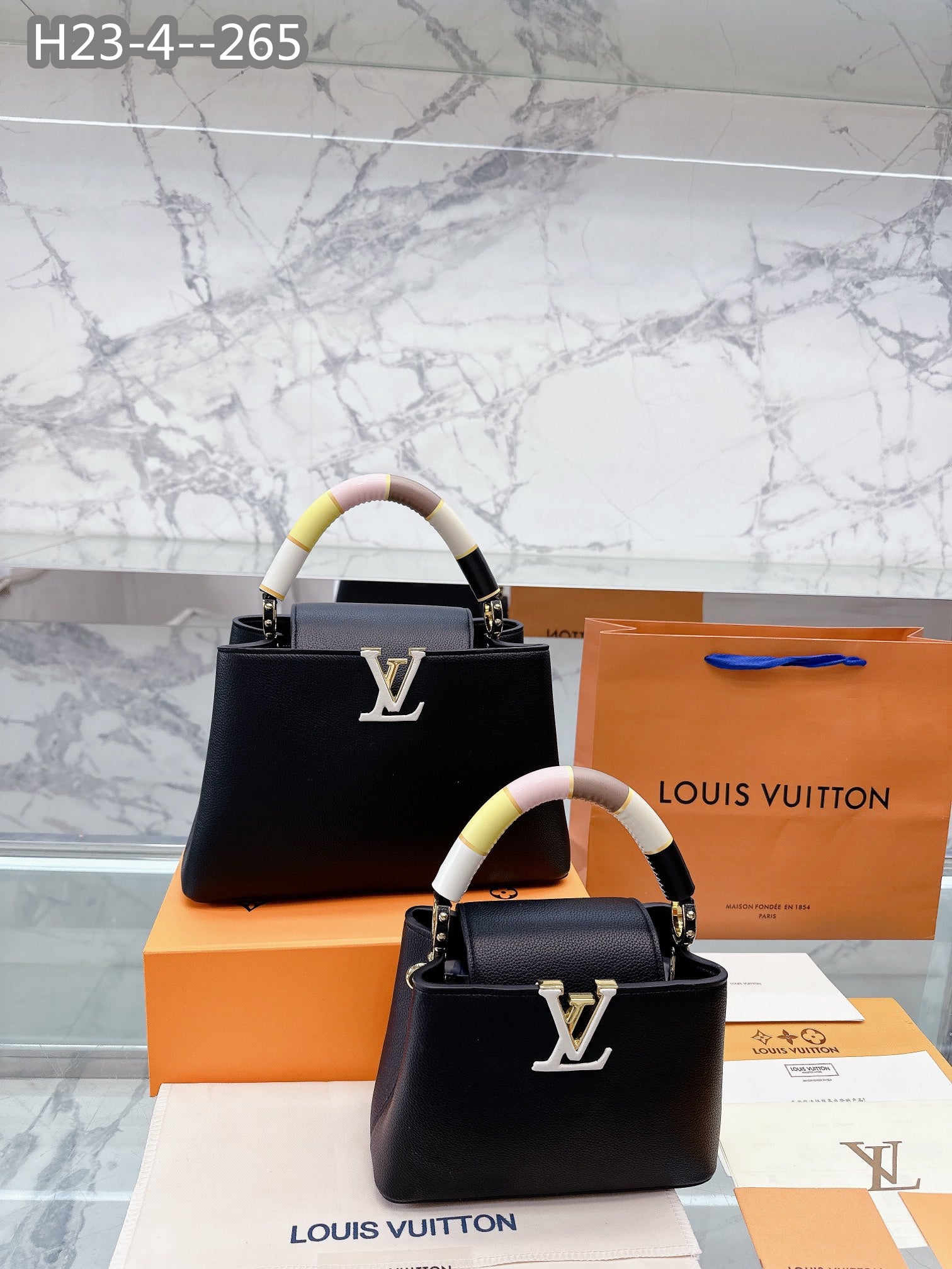 Louis Vuitton Mini Capucines Black 20Cm M21920