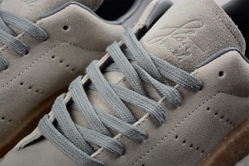 Adidas Kith Clarks Originals 8th Street Samba Grey/Brown FZ6440