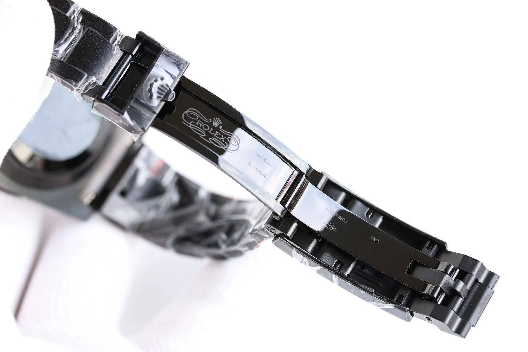 SUBMARINER DATE 40MM CUSTOM BLACK BEZEL