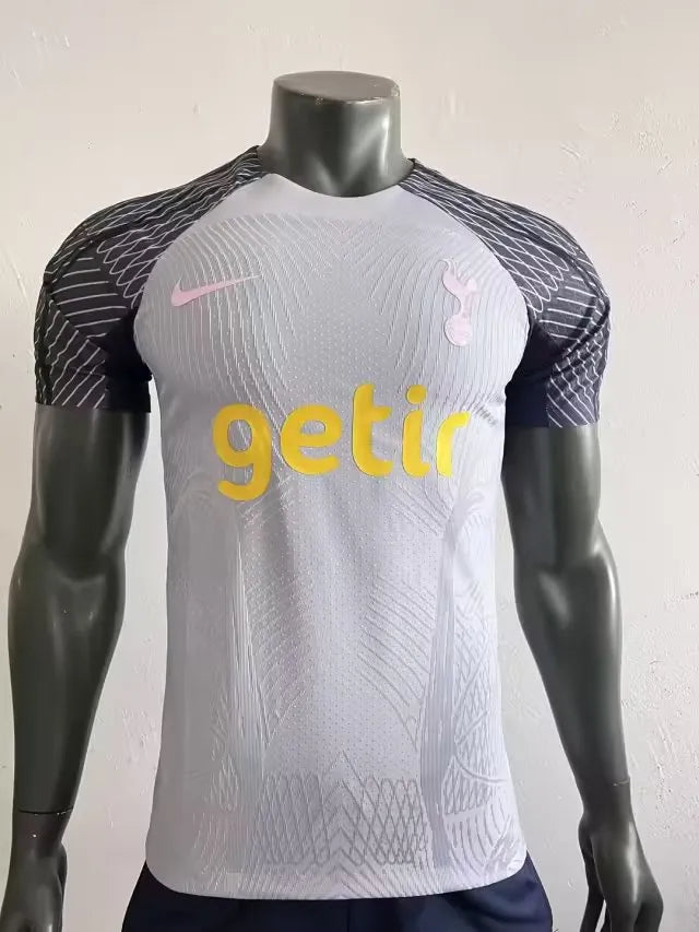 Tottenham maillot entraînement 2023 2024€14.99