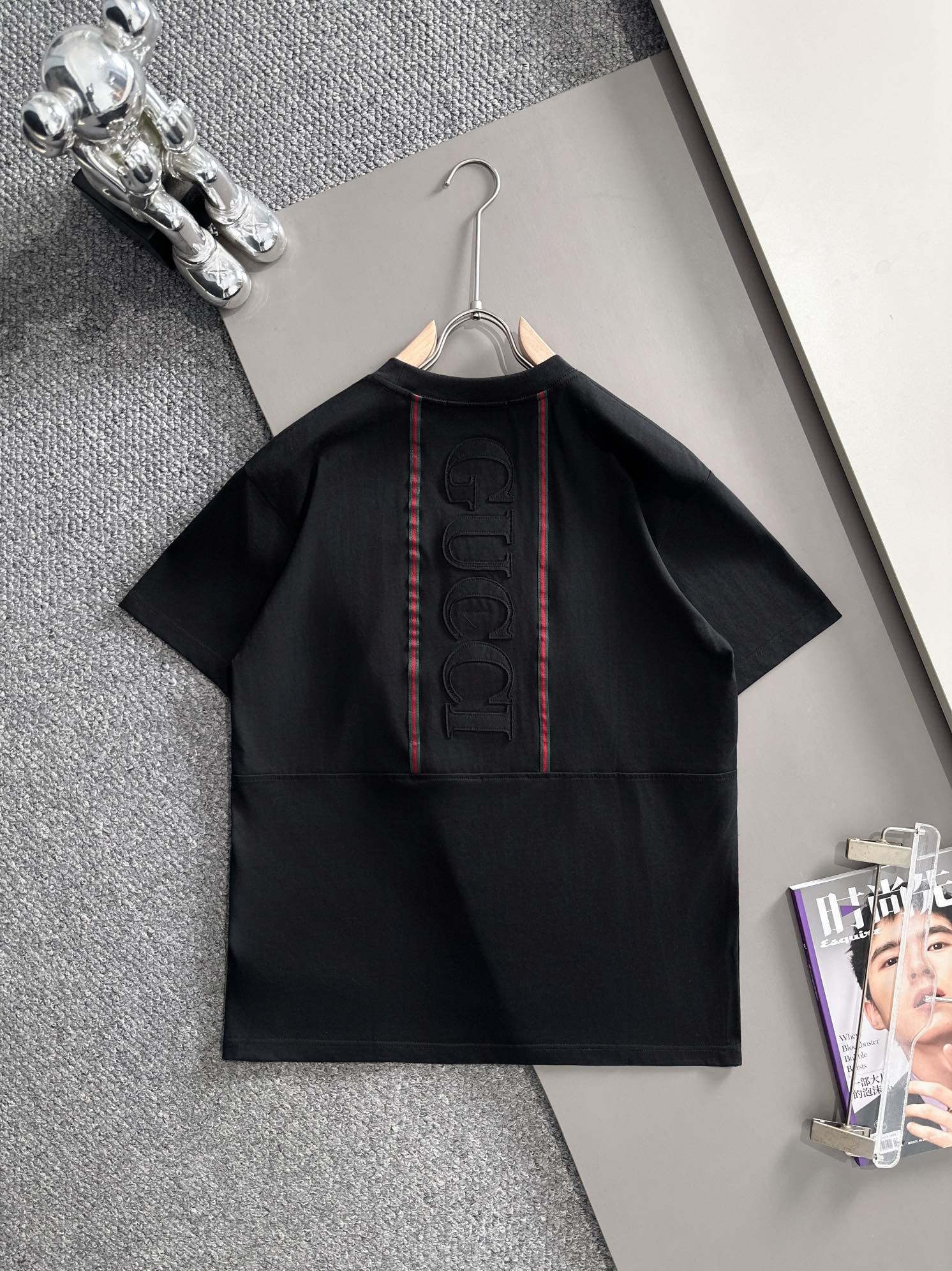 Gucci Ribbon-Patterned Short-Sleeve T-Shirt - cnluxepick
