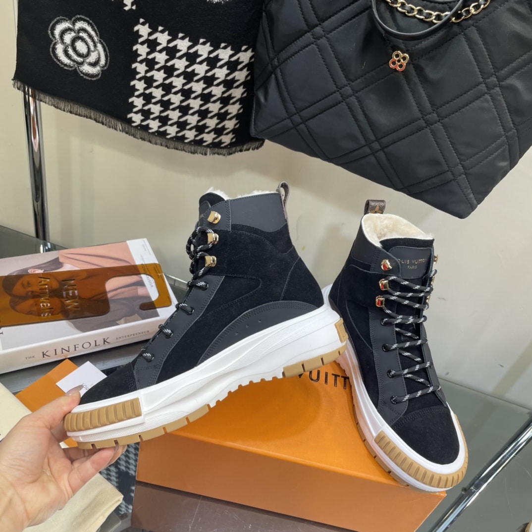 Louis Vuitton Squad Sneaker Boots Black