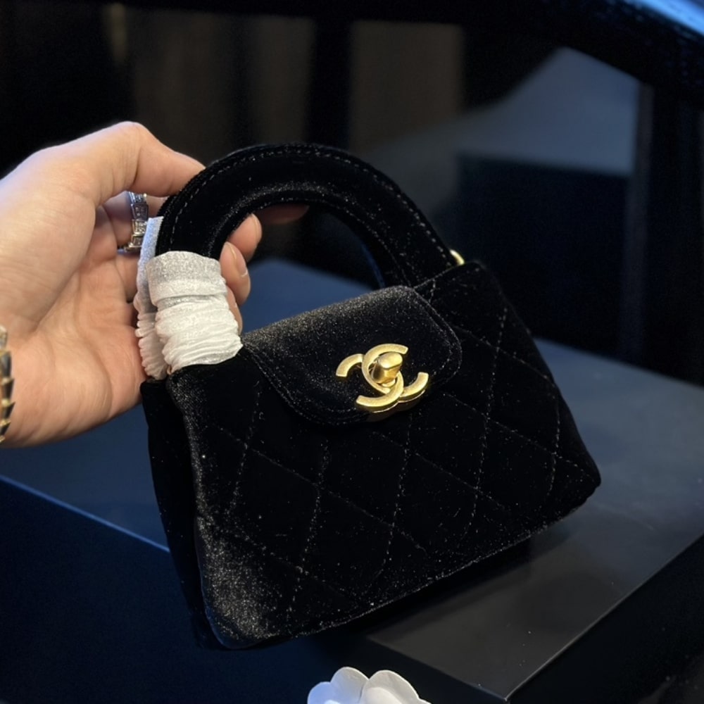 Chanel Velvet Nano Kelly Re Edition Black 13Cm/5.1in