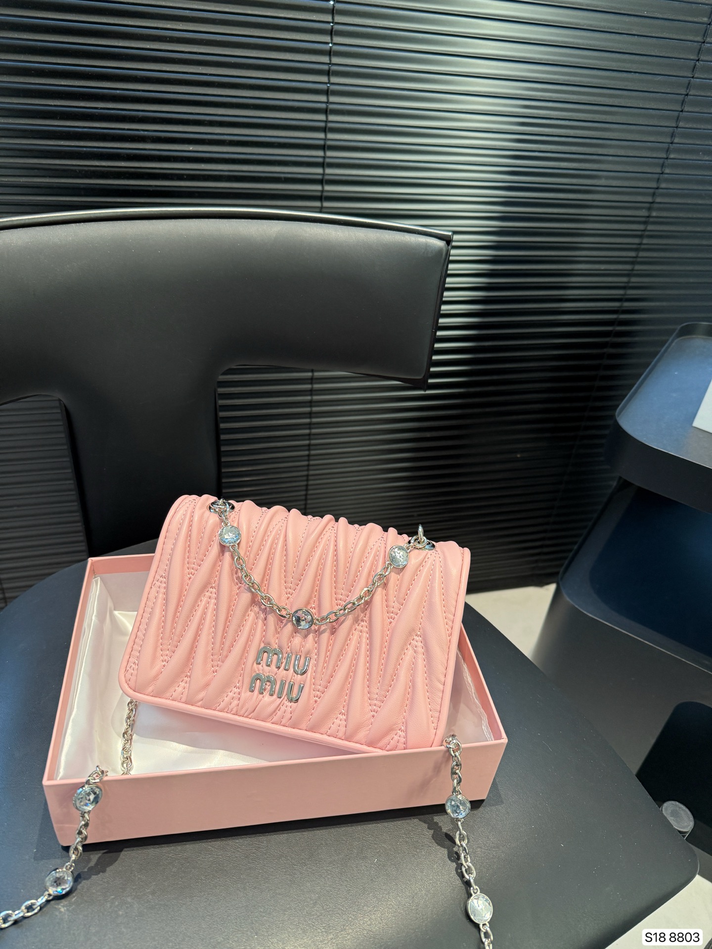 MIUMIU gem pleated chain bag - cnluxepick