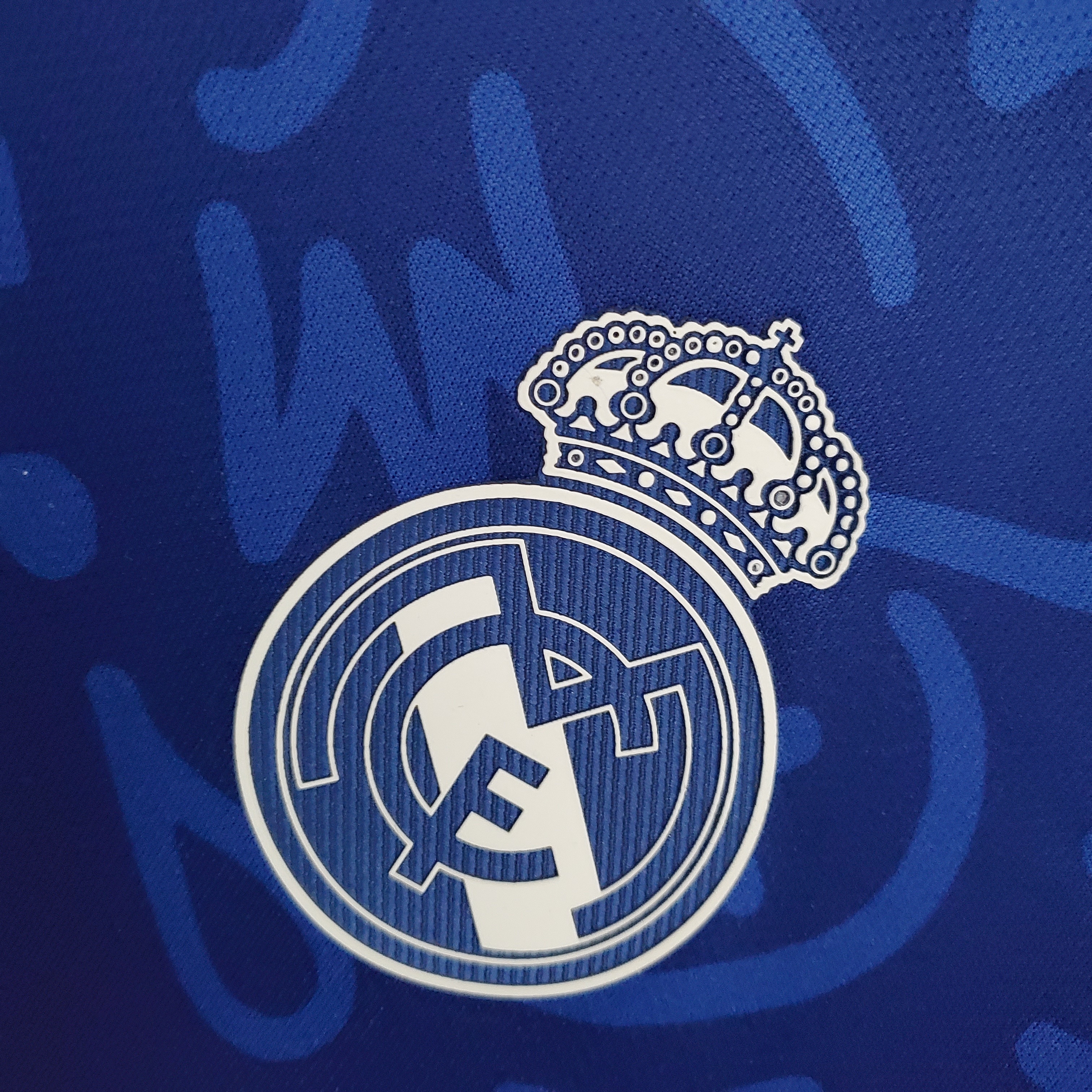 Real Madrid 21/22 Away Jersey