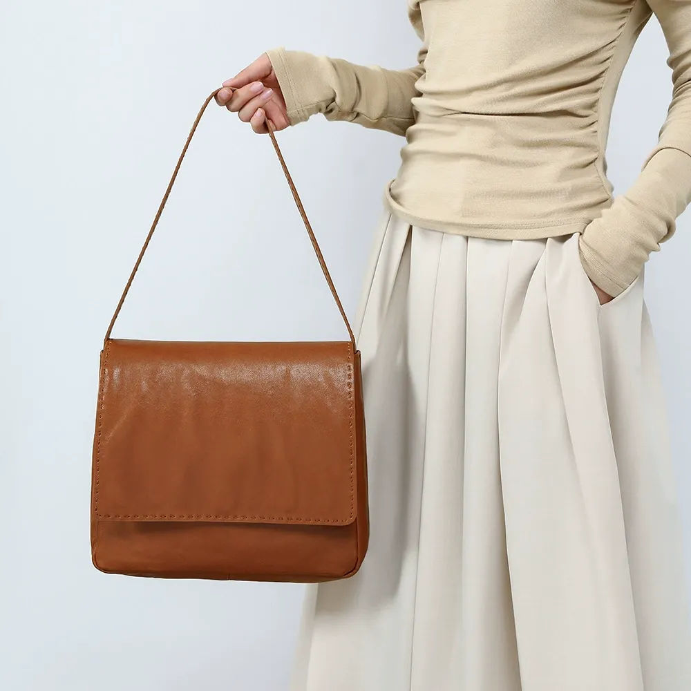 Timeless Minimalist Elegance Vintage Square Shoulder Bag