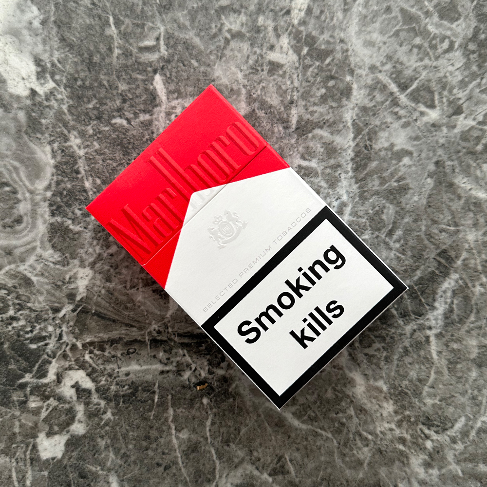 Marlboro Red Swiss Edition