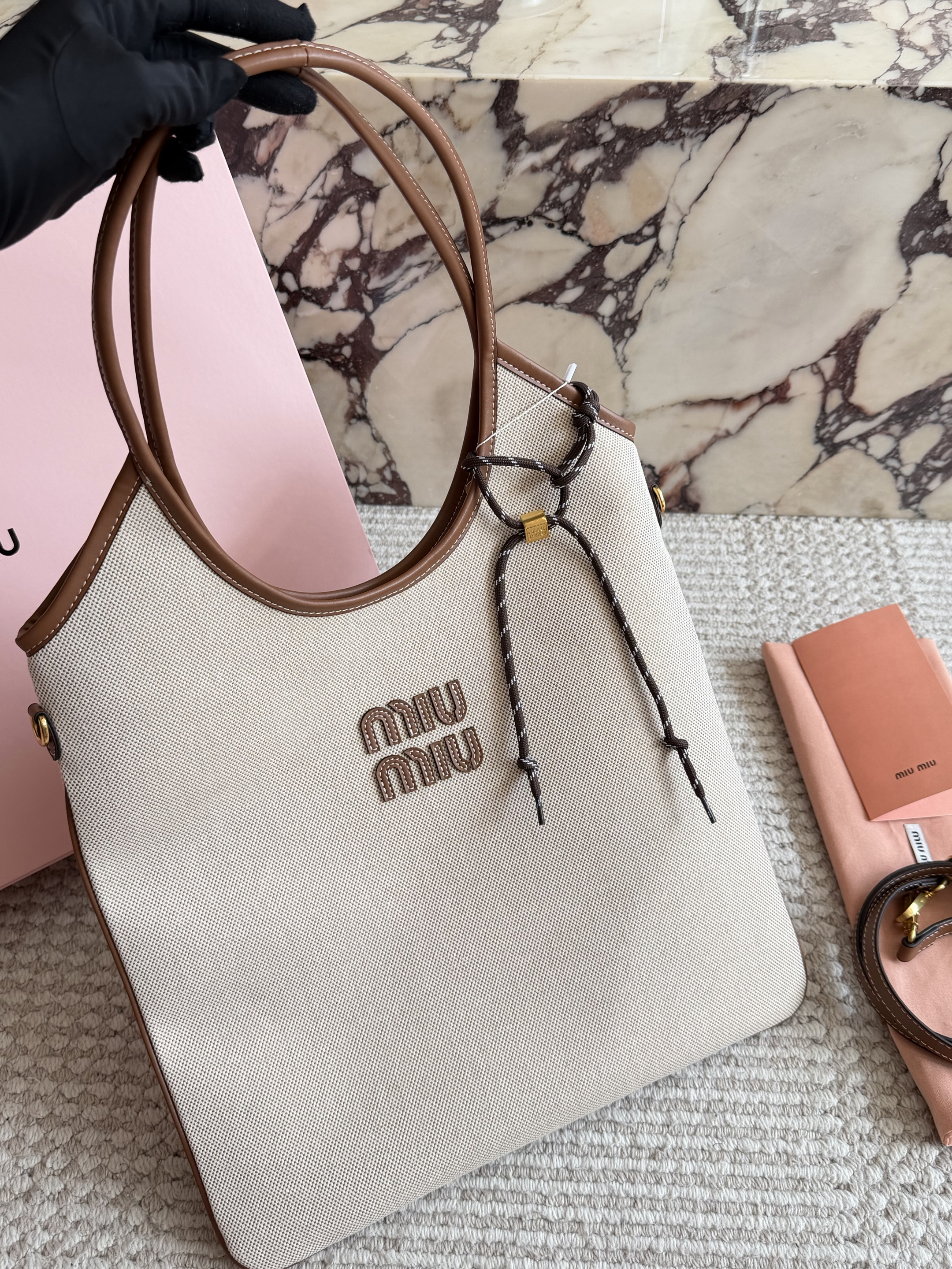 Miu Miu canvas tote bag - cnluxepick