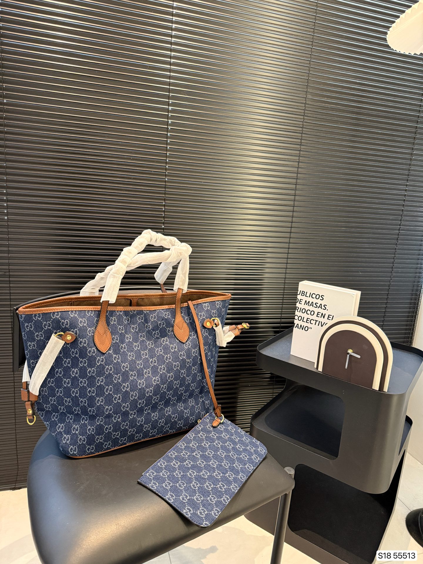 Gucci new denim shopping bag - cnluxepick