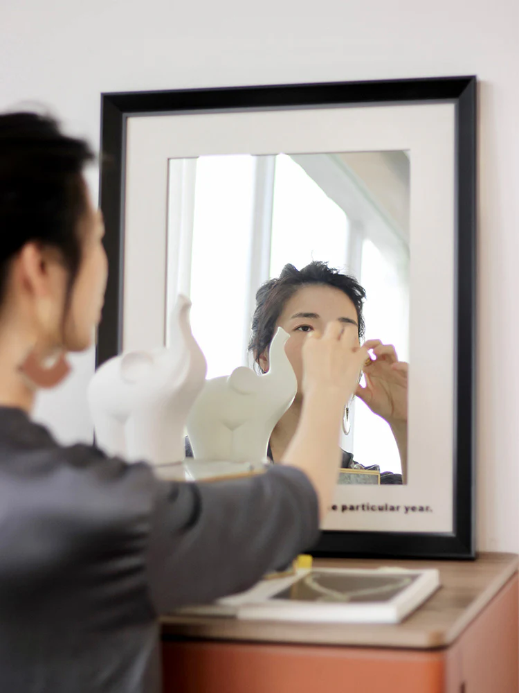 DZ013 - Black and White Simple French Entrance Mirror