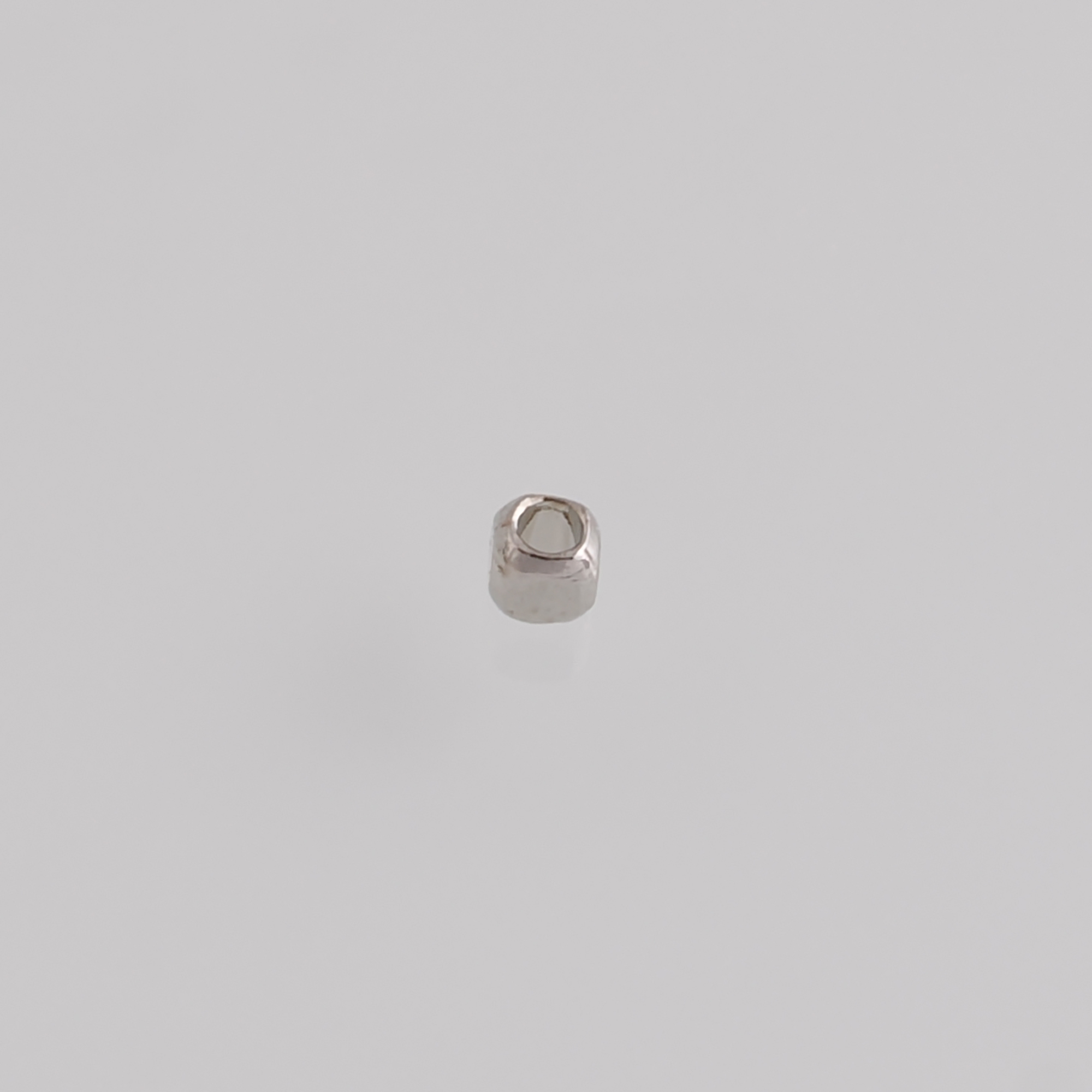 100Pcs 18K Gold Filled Square Spacer Beads,Cube Bead,Dainty Bead for Bracelet Jewelry Necklace Making Supply