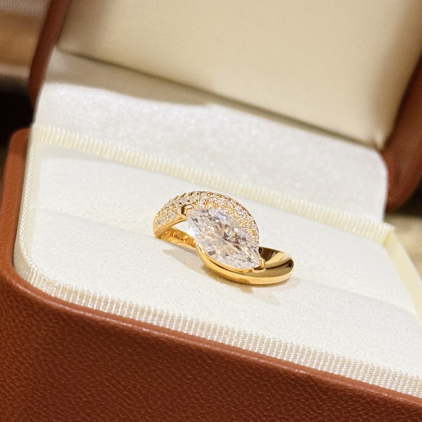 Wrapped Half Diamond Ring - cnluxepick