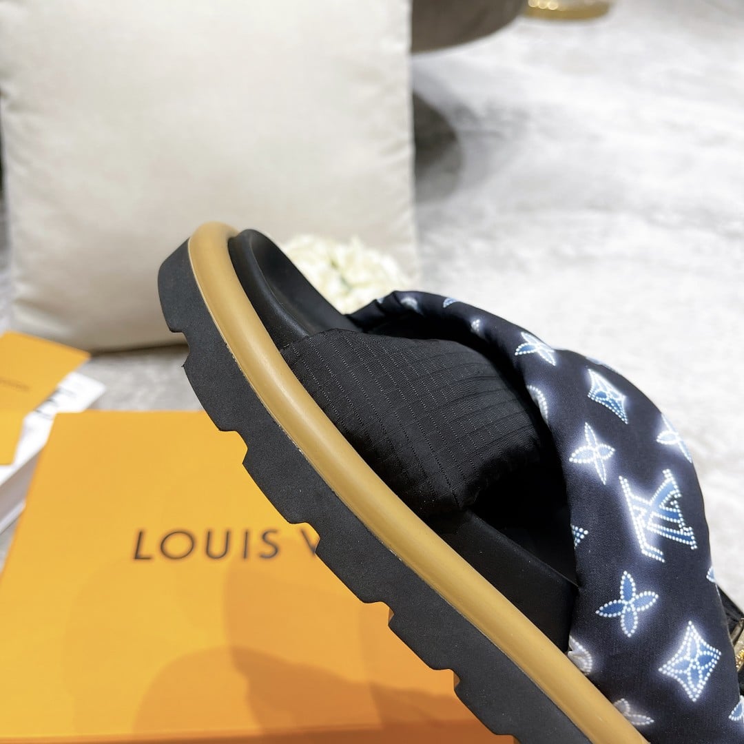 Louis Vuitton Sandale Confort Plate Pool Pillow Navy Blue 1A9Pp2