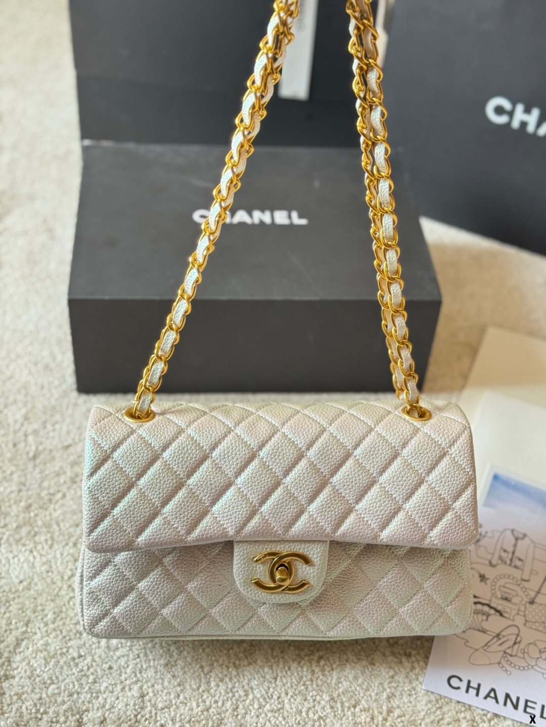 Chanel Four Seasons Goddess Bag Simple and Elegant Retro Double C Logo Diamond Pattern - cnluxepick