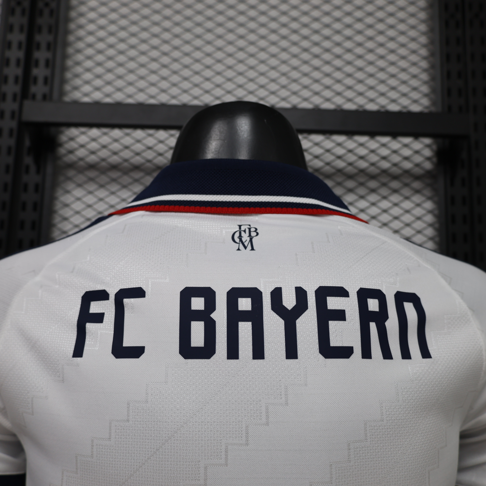 Player Version Bayern München  Men Jersey Away 26-27 S-3XL
