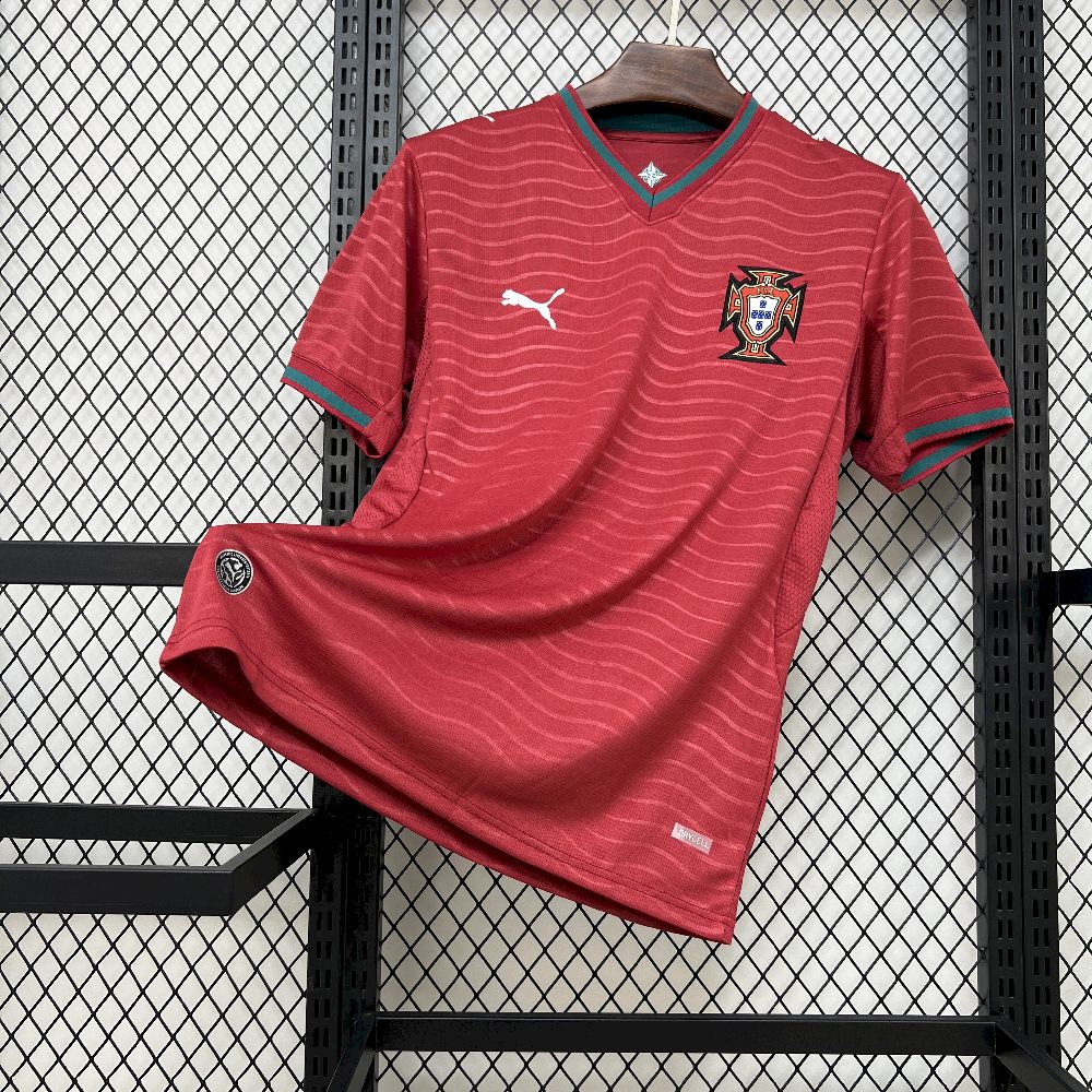 Portugal maillot foot domicile 2025 2026€14.99