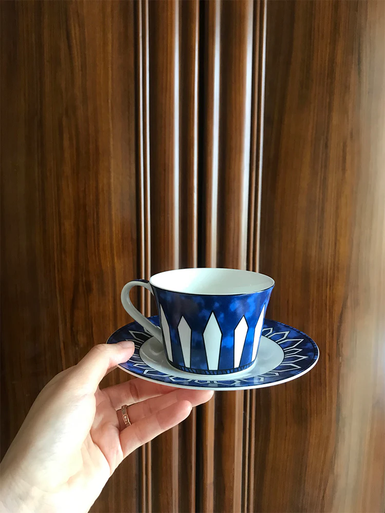 DC008 - Rinoart Jungle Tea-set: A Fusion of French Elegance and East Asian Heritage