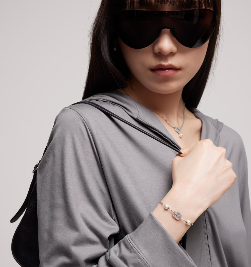 Women's Accessories