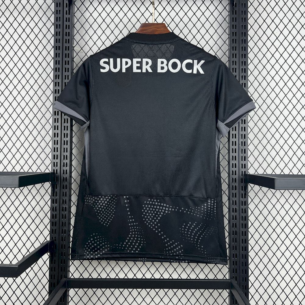 Sporting Portugal maillot foot 2025 2026€14.99