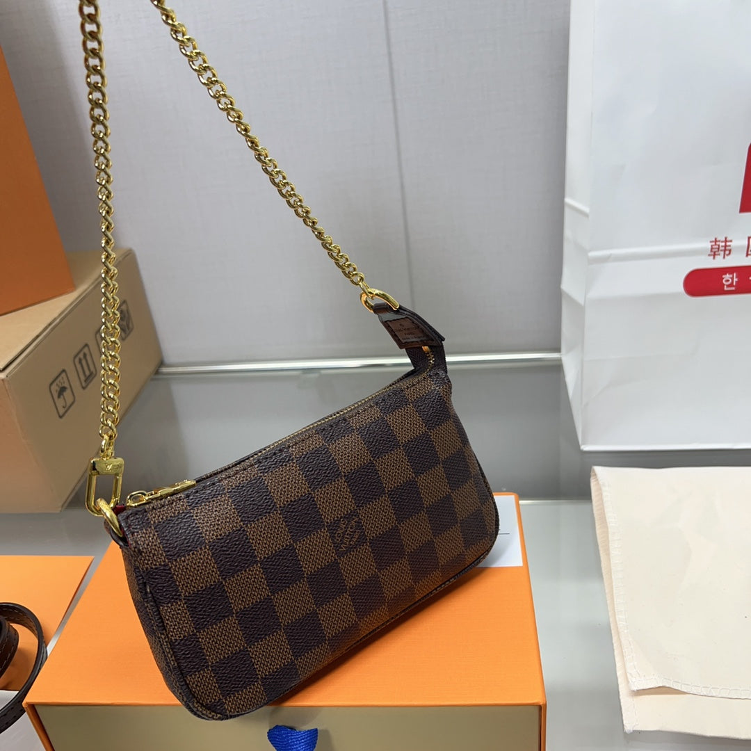 Louis Vuitton Pochette Accessoires Damier Ebene 17Cm With Chain N58009