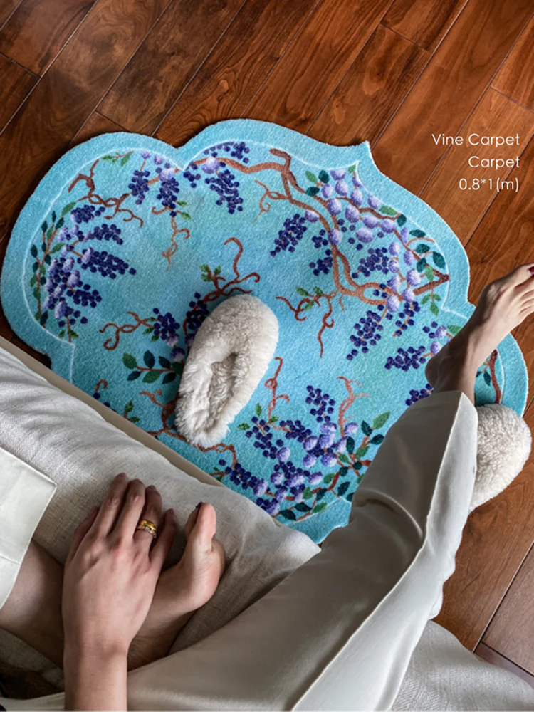 CP055 - Embroidered Cloisonné Grape 