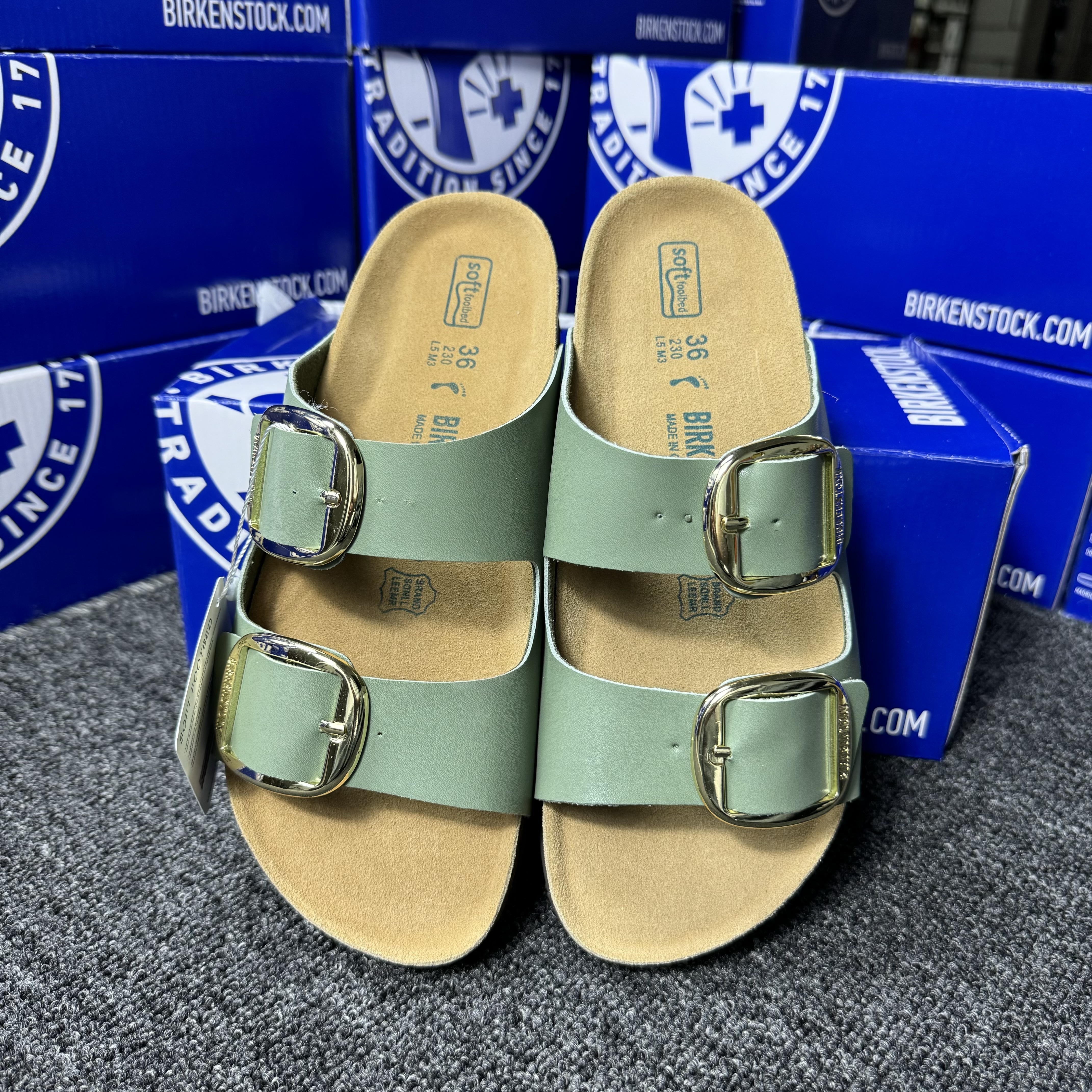 Birkenstock Arizona Leather Sandals