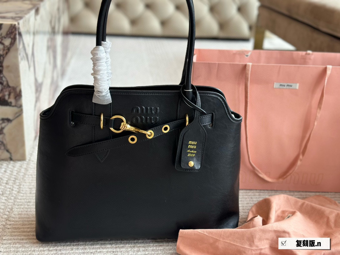 MiuMiu new personalized handbag - cnluxepick