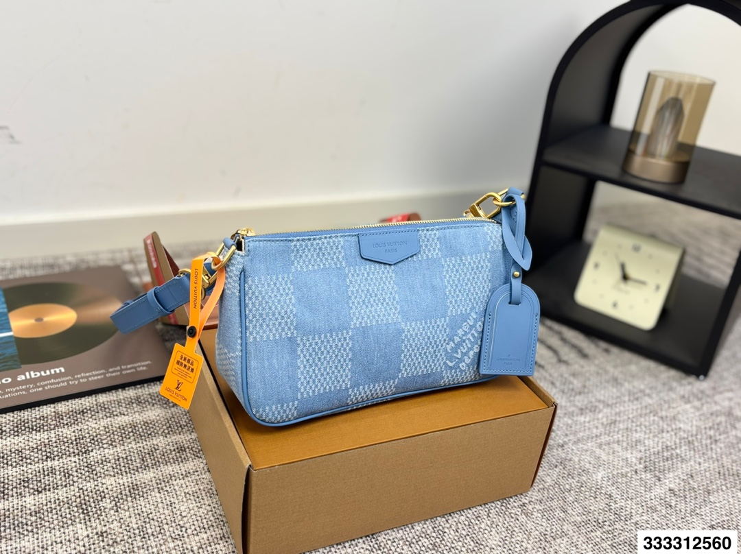 LV Accessoire Denim Checkerboard Underarm Bag - cnluxepick