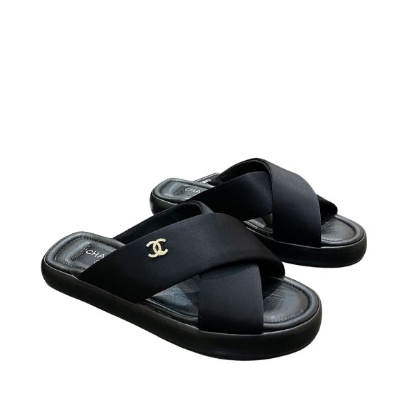 Chanel Cc Logo Criss Cross Slides Black