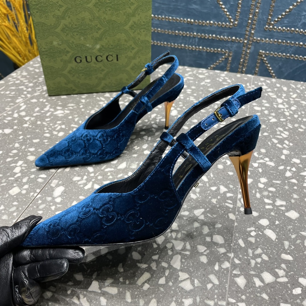 Gucci Women’S Platform Pump Blue Velvet