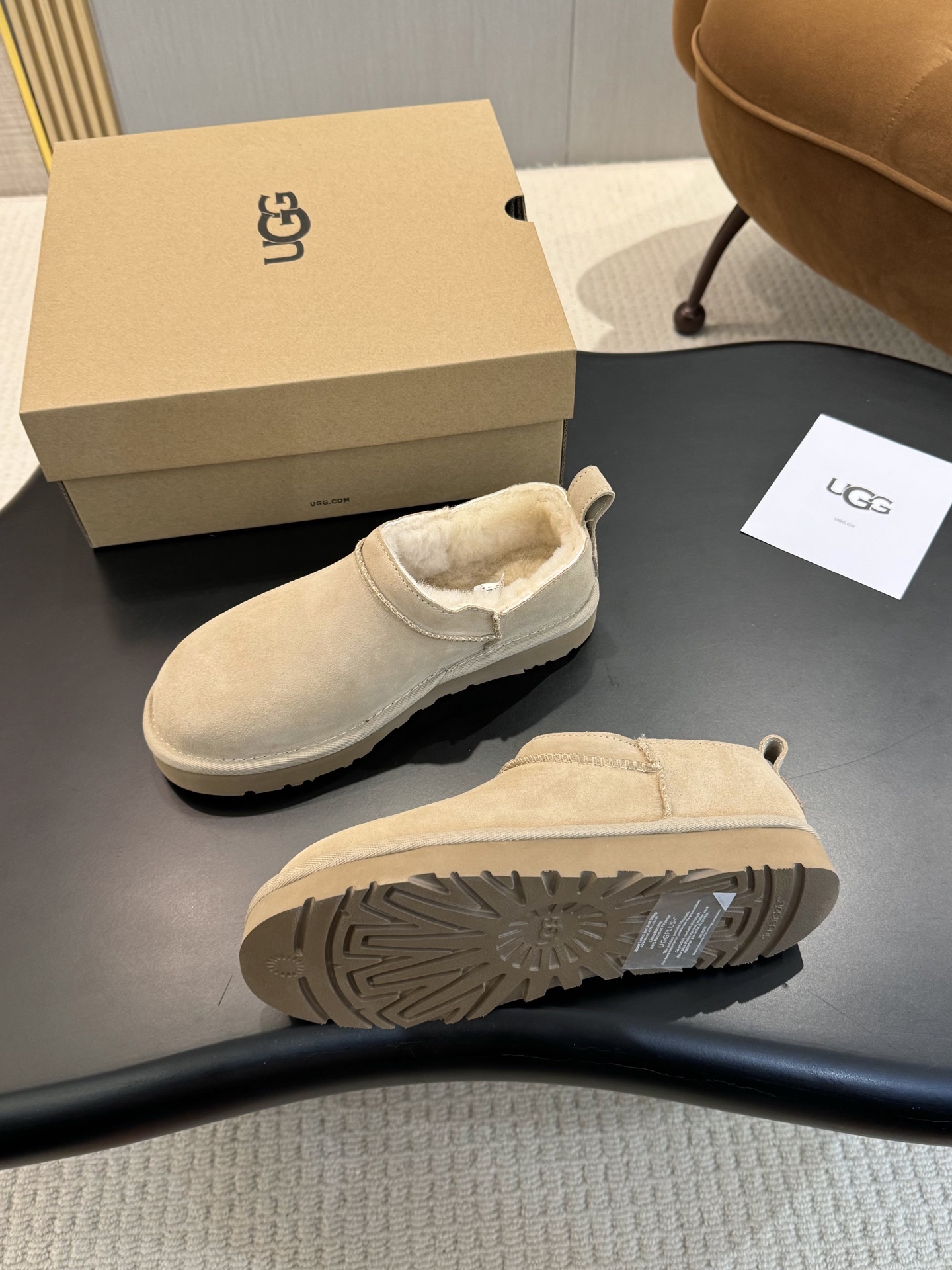 UGG stylish and comfortable snow boots - cnluxepick