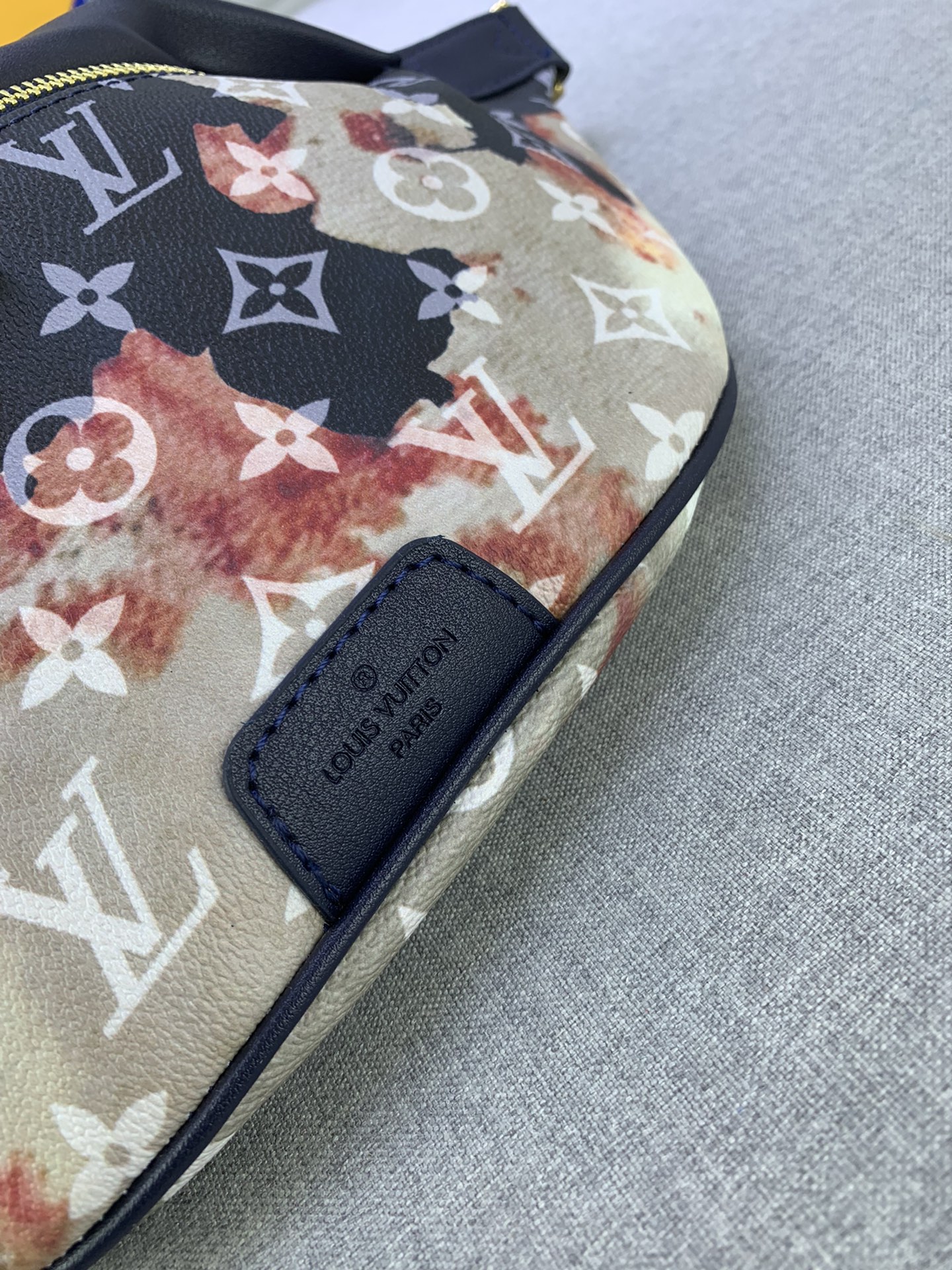 Louis Vuitton Discovery Bumbag Pm Ink Blue 44Cm M23905