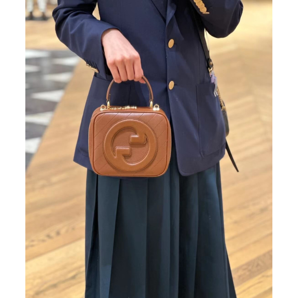 Gucci Blondie Top Handle Bag