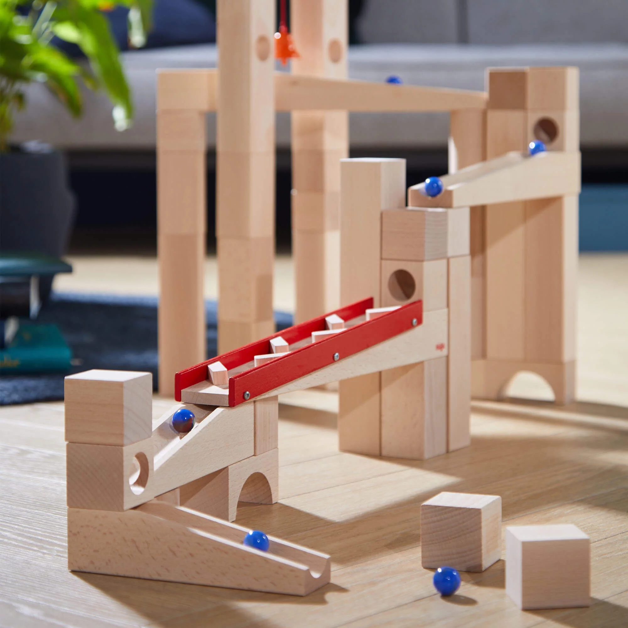 HABA Ball Track Large Basic Set - 42 Piece Wooden Marble Run for Beginner to Expert Architects(Made in Germany)