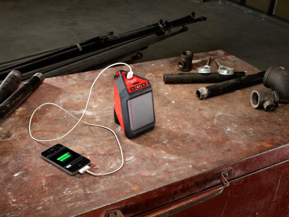 Milwaukee M12 Wireless Jobsite Speaker 2592-20