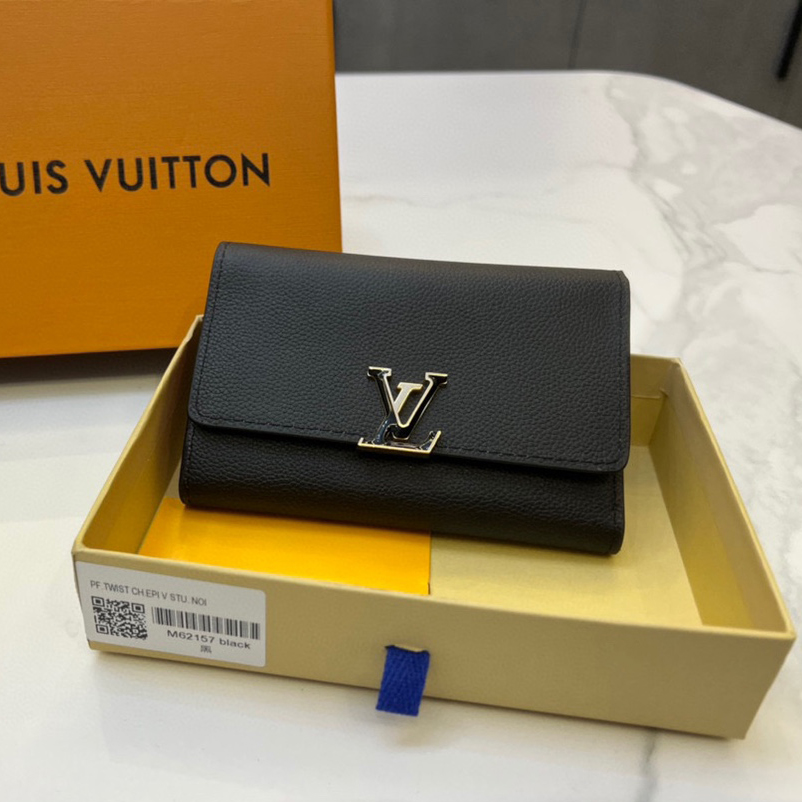 LV Taurillon Capucines wallet - cnluxepick