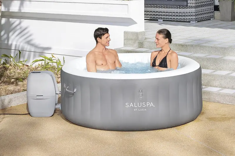 Portable 2–4-Person Inflatable Hot Tub – 71″ x 26″ Spa with Dual Covers: Thermal Insulation + Standard Protection
