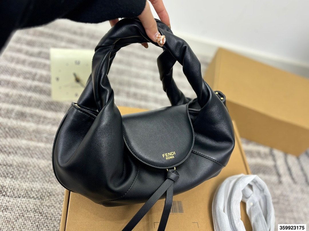 Fendi Spy Bag Handbag - cnluxepick