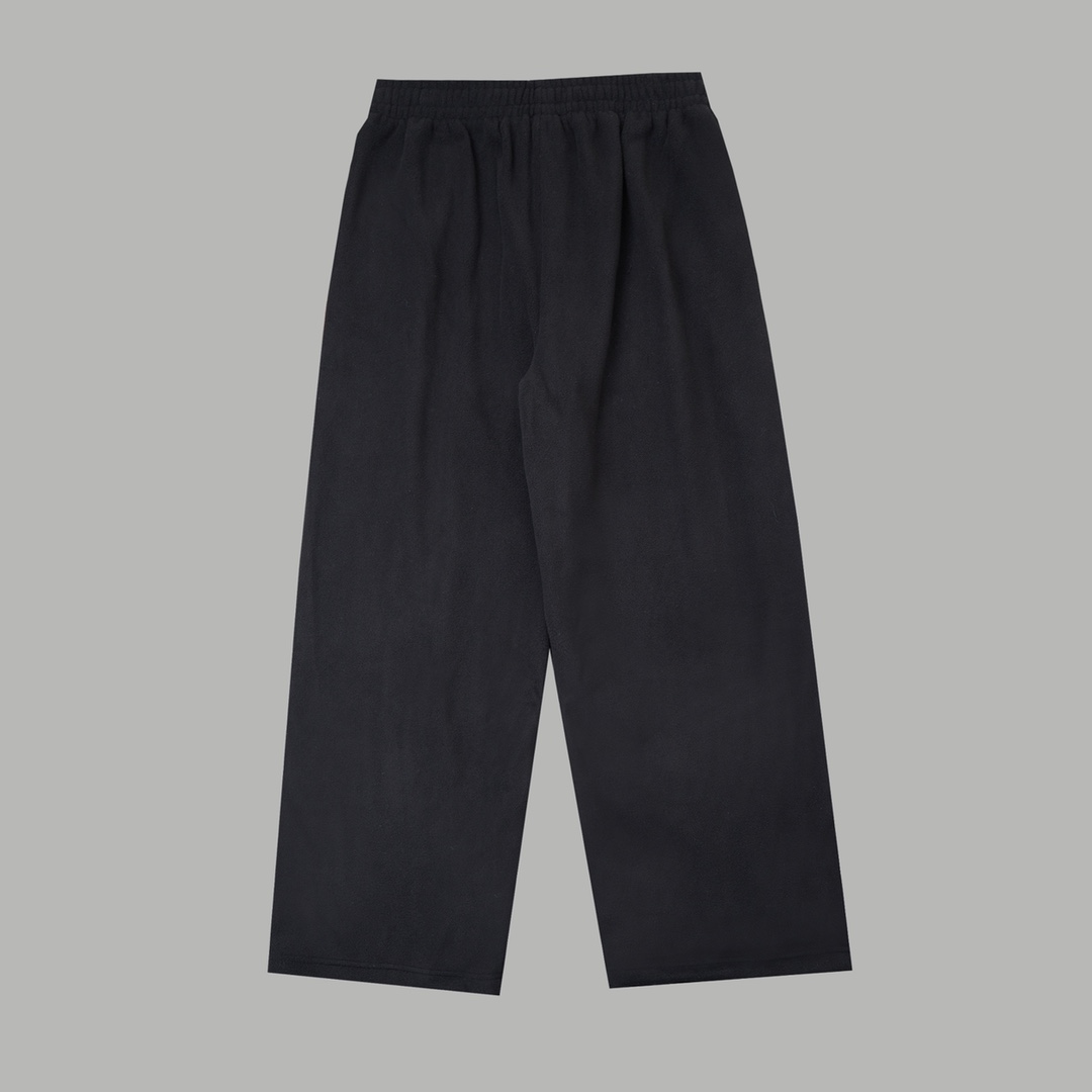 Balenciaga Embroidered Fleece Pants - cnluxepick