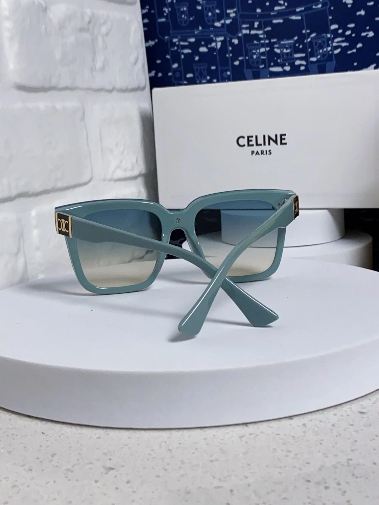 Celine Square Large Frame Arc de Triomphe Sunglasses - cnluxepick