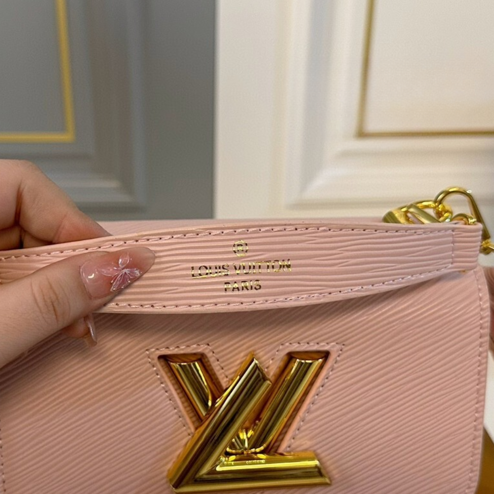 Louis Vuitton Twist PM Pink 7.5 Inches