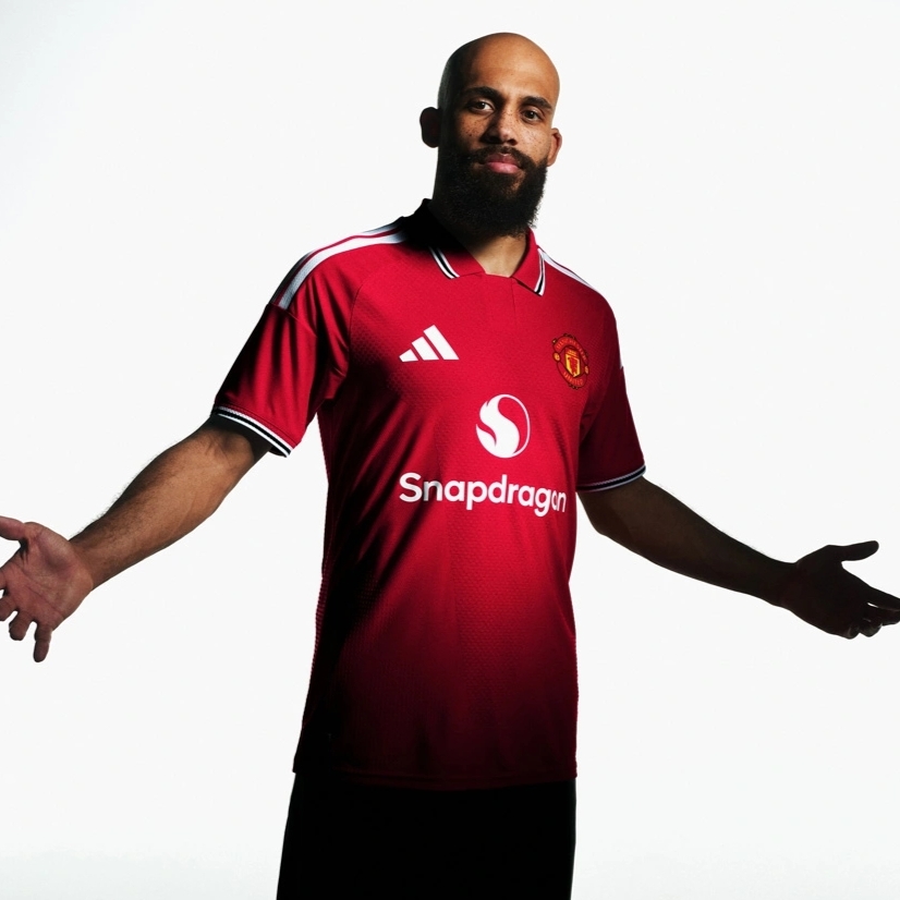 Manchester united home kit 26/27