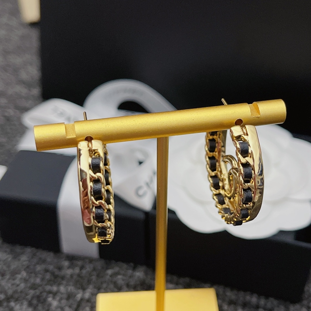 Chanel Gold Toned Metal With Cc Logo Earrings