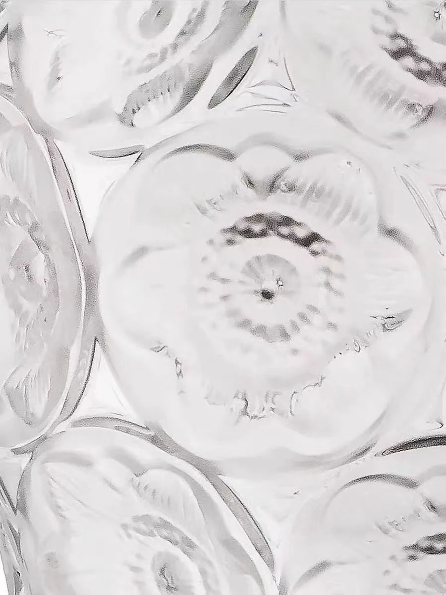 DC185 - Frosted Embossed Crystal Glass! French L@lique 