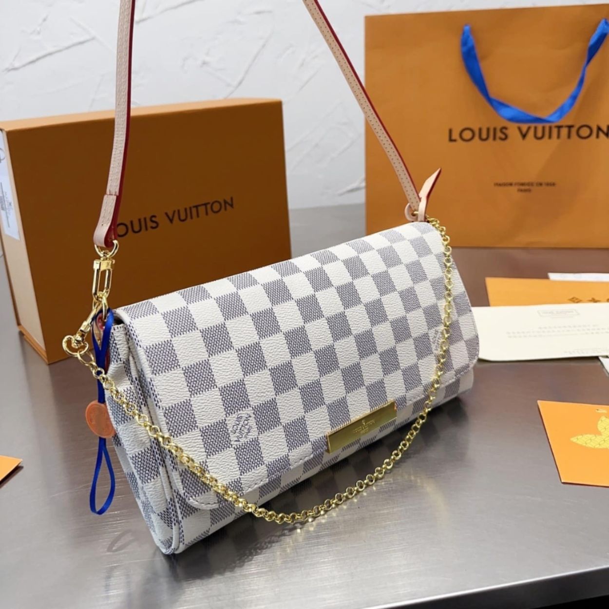 Louis Vuitton Favorite MM Damier Azur 9.8 Inches N41275