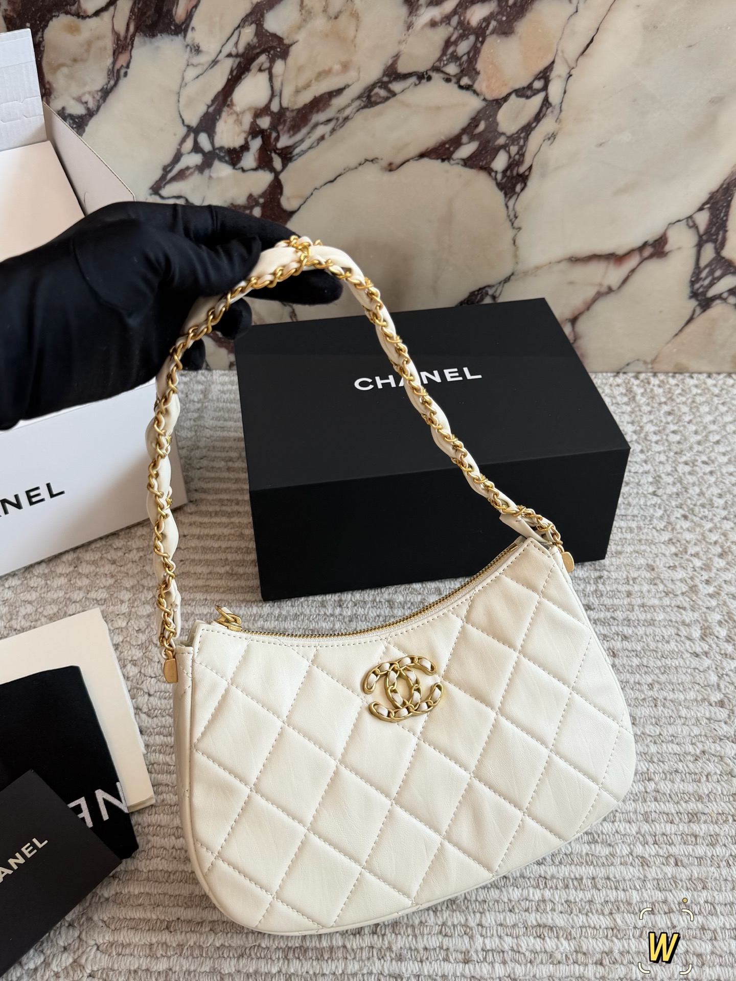 Chanel Retro Shoulder Bag - cnluxepick