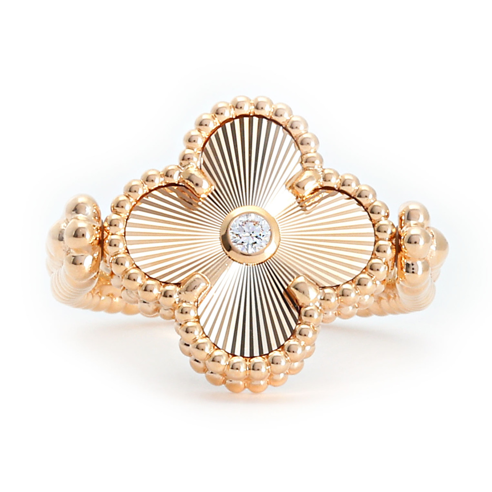 Van Cleef & Arpels Vintage Alhambra Reversible Ring 18K Rose Gold VCARP7U500